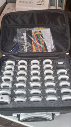 QOMO Q-Click QRF500 Audience Response System 24+1 Remotes Full Kit Setup W/ Case