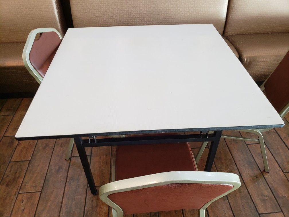 Folding Table