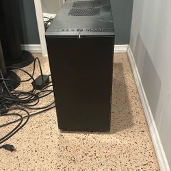 Desktop Computer.  Good condition.  