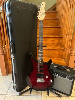 Rogue Rocketeer Guitar (Brand New) w/ Hardshell Case, Fender Amp