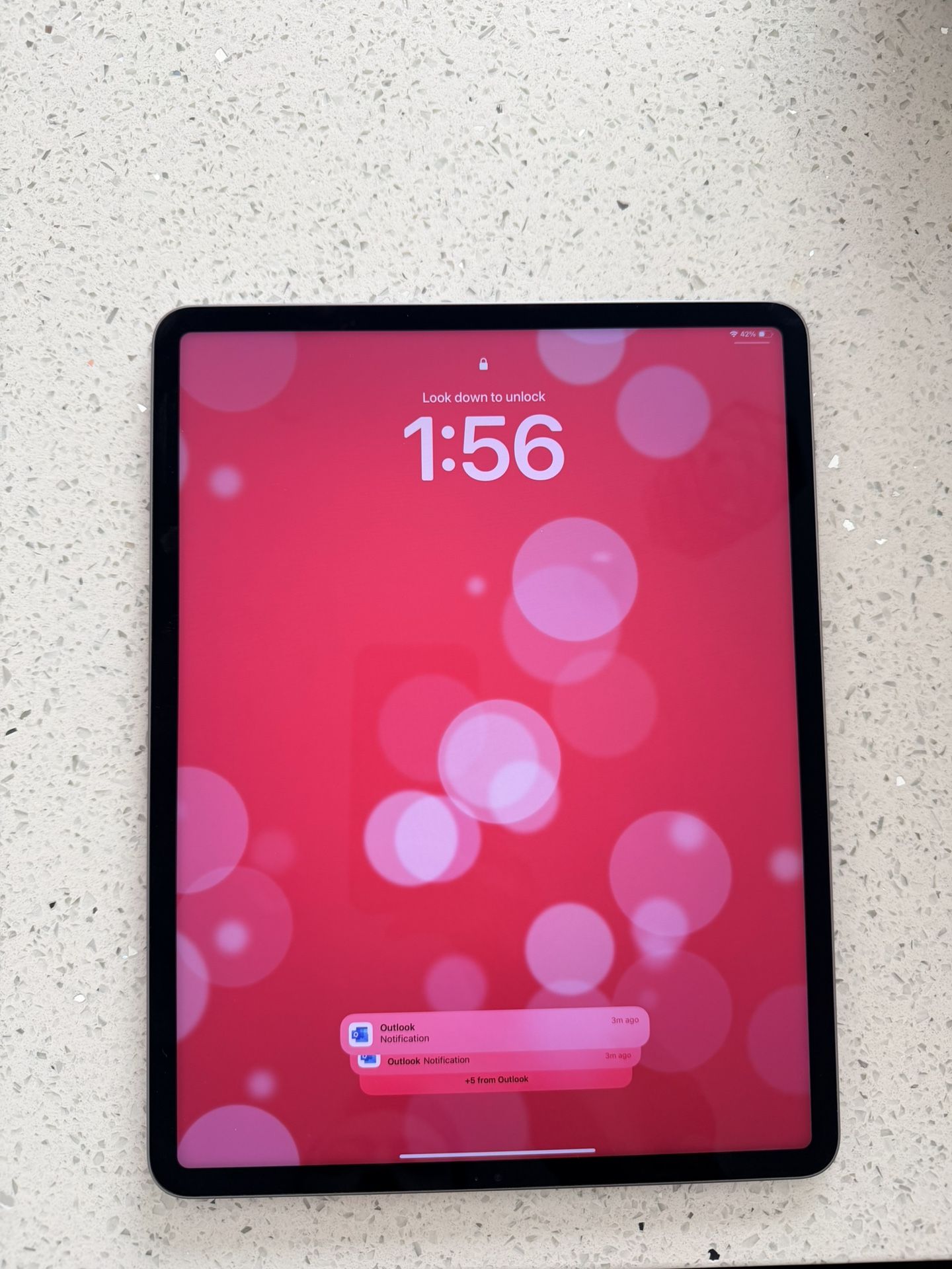 IPAD PRO WITH APPLE PENCIL