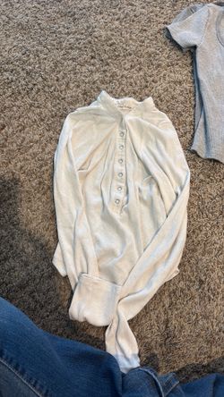 Girls small long sleeve shirt