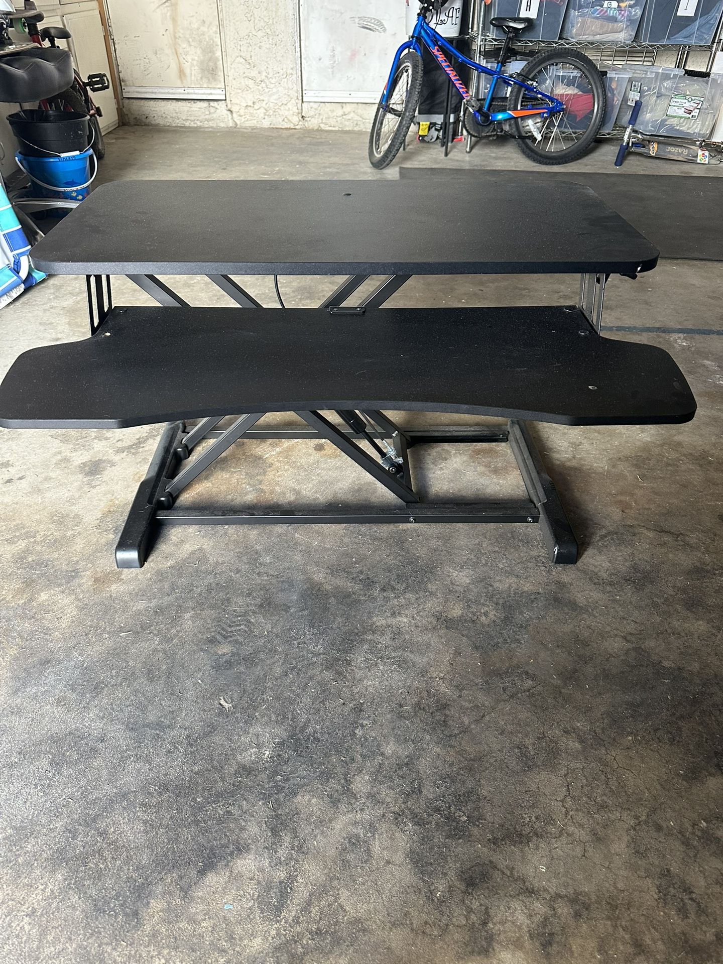 Vari Desk Converter