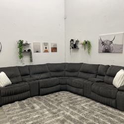 Recliner Sectional Couch - Free Delivery 