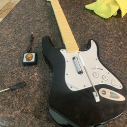 Guitar Hero Battery Box Needs Some Cleaning Everything One Price 