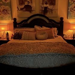 !!  New Bedroom Set For Sale !!