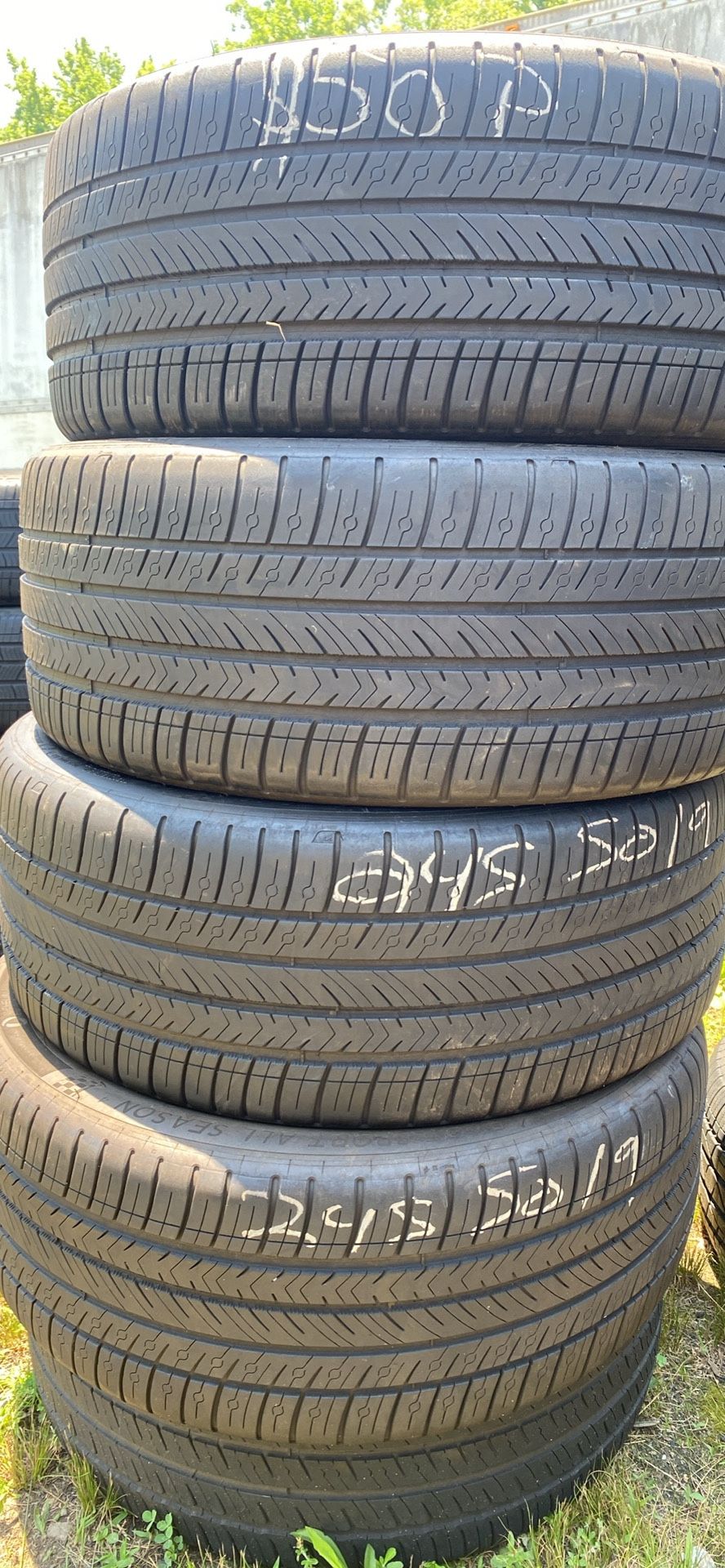 🛞🔥Bundle Deal 245/50ZR19 Michelin
