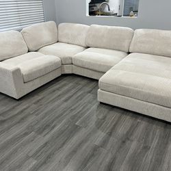 New 90x127x66 Large Corduroy Sectional Couch / Free Delivery 