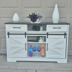FARMHOUSE SIDEBOARD BUFFET OR COFFEE STATION BRAND NEW 55X16X35 SLIDING DOORS & DRAWERS