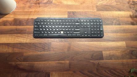 Logitech MX Keys