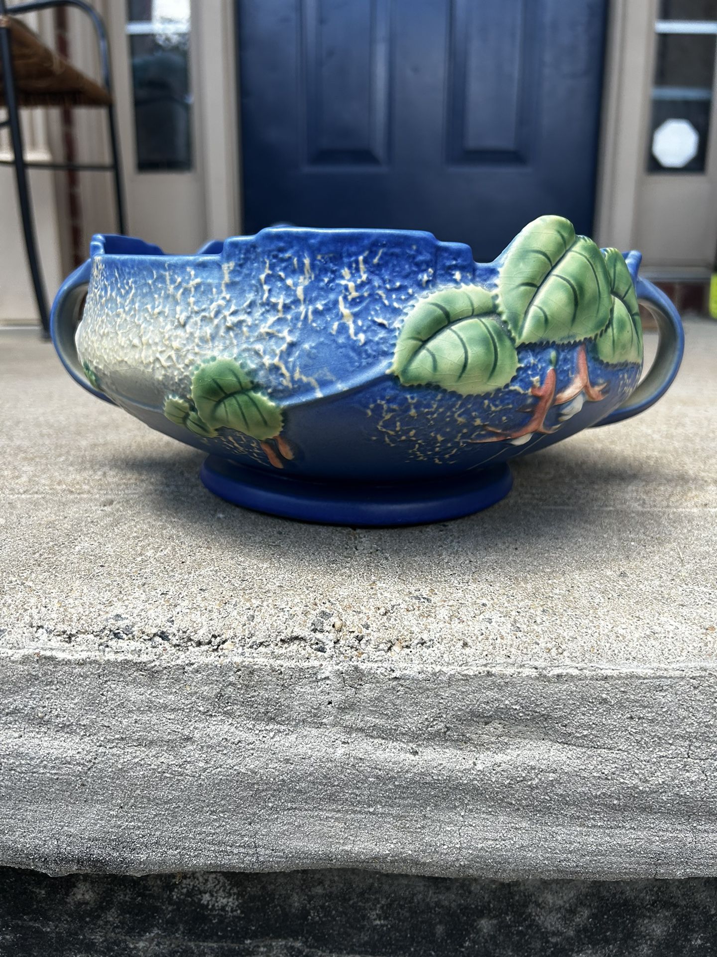Vintage 1930s Roseville Fuchsia blue Jardinière Planter