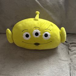 In Excellent Condition No Holes, Rips, Tears Or Stains