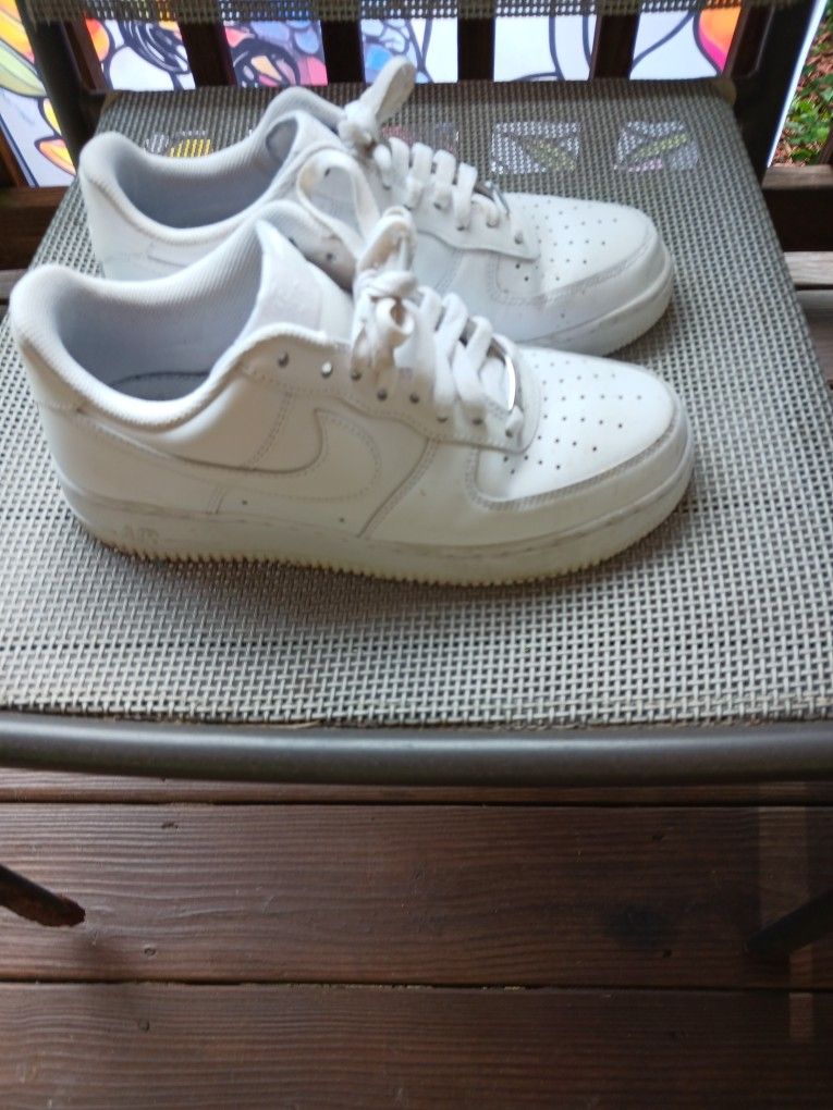 Three Separate Pair Of Shoes White Air Force Ones Are Size 8 Black Air Force Ones Are A Size Seven And A Half