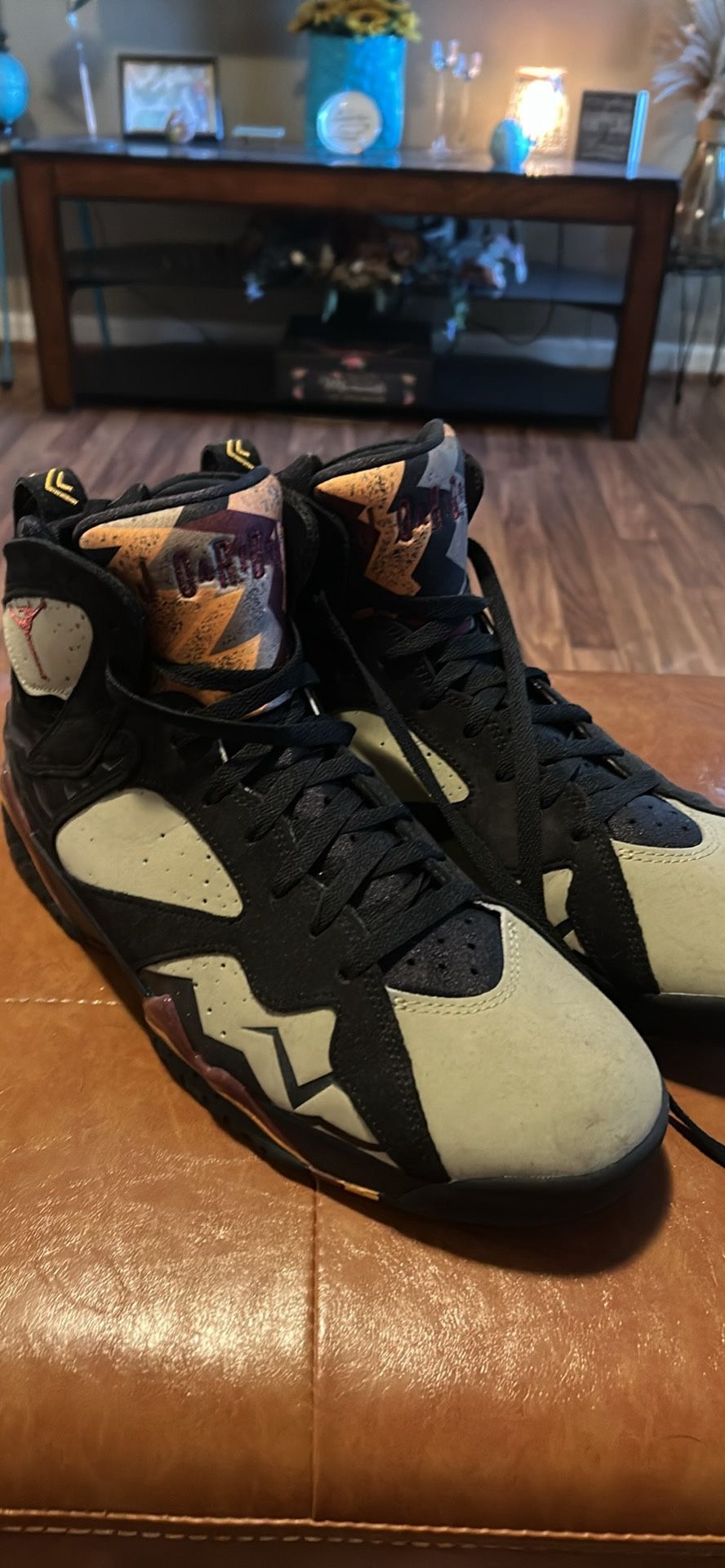 Black/green Air Jordan’s Size 13