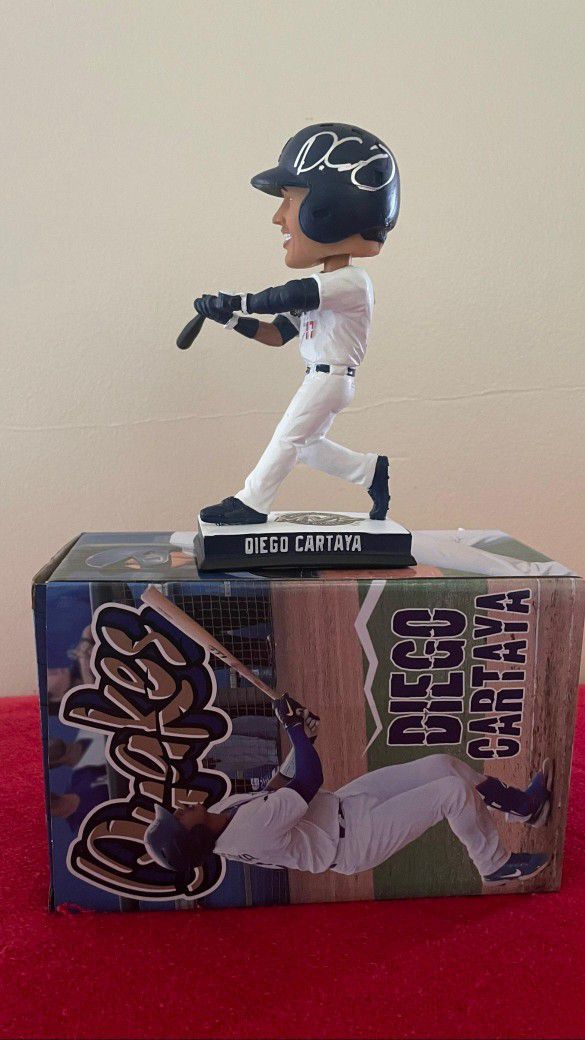 Dodgers Quakes Diego Cartaya Signed Bobble Head for Sale in Los Angeles, CA  - OfferUp
