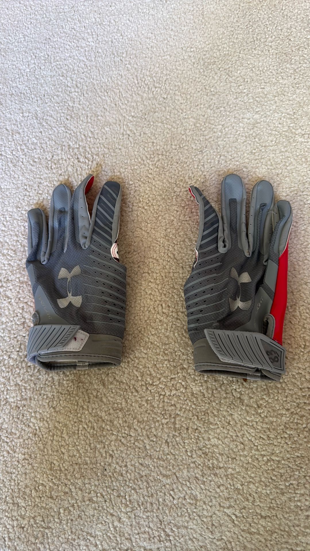 Under Armor Football Gloves 2XL University Of Maryland