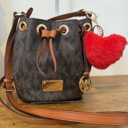 Mini Michael Kors Bucket Bag