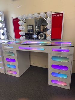 Priscilla Vanity Makeup Desk Set With 13 Drawers with Hidden Side Jewelry Racks Mirror (Floor Model)