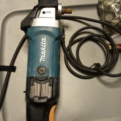 Makita Buffer 