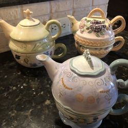 Covered Tea Pot & Mug Combo 