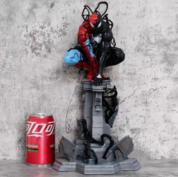 Spiderman statue with light up