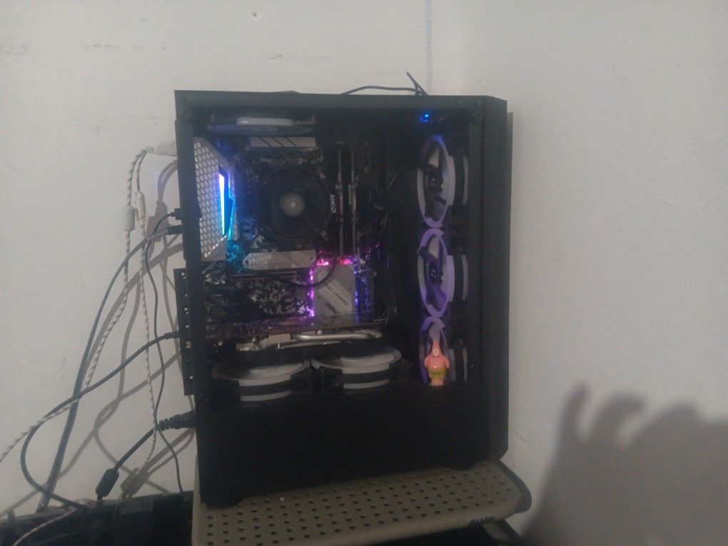 Custom Gaming PC