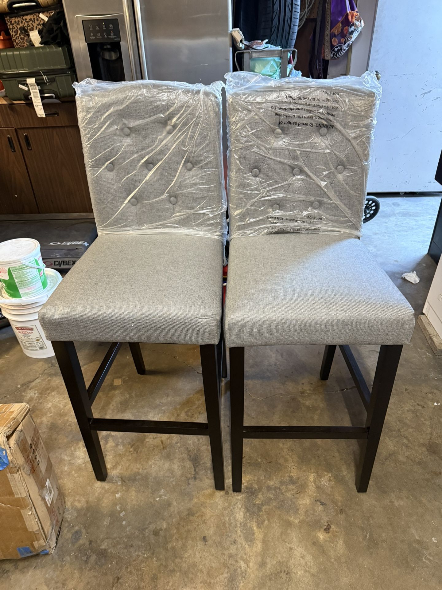 Beckridge Charcoal Gray Upholstery Bar Stools With Tufted Back