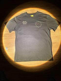 Muhammad Ali t shirt medium