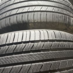245-60-18 Michelin 