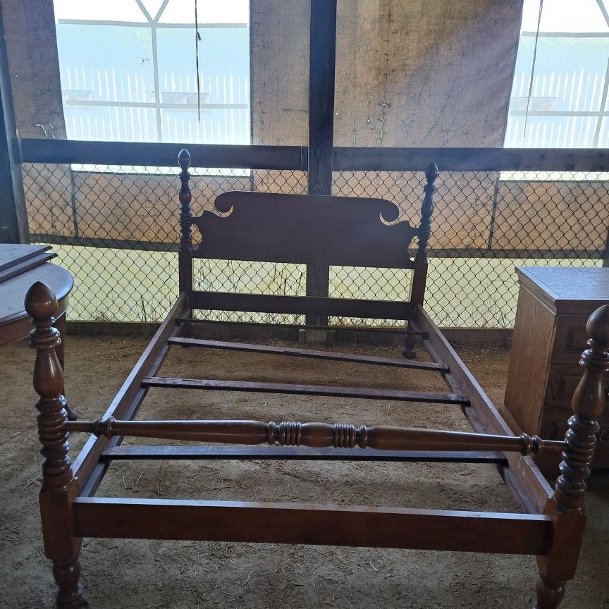 Full Size Bed Frames 