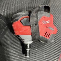 Milwaukee M12 Battery Palm Nailer (tool Only) 