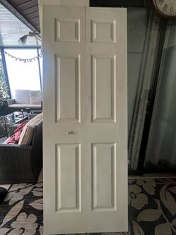Folding door