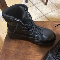 Interceptors, Work Boot