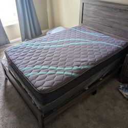 Queen Size Bed End Table And Nightstand