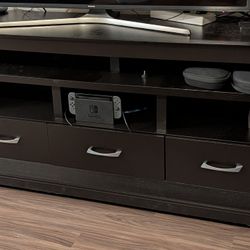 Tv stand