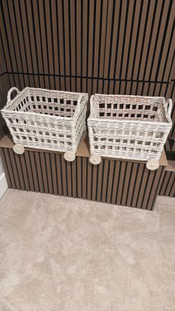 Wicker Baskets With Wheels