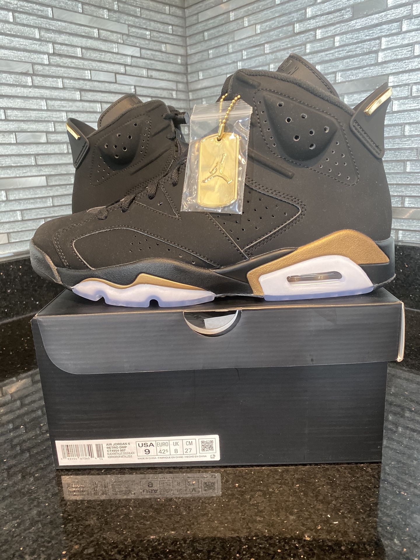 Nike Jordan 6 DMP size 9