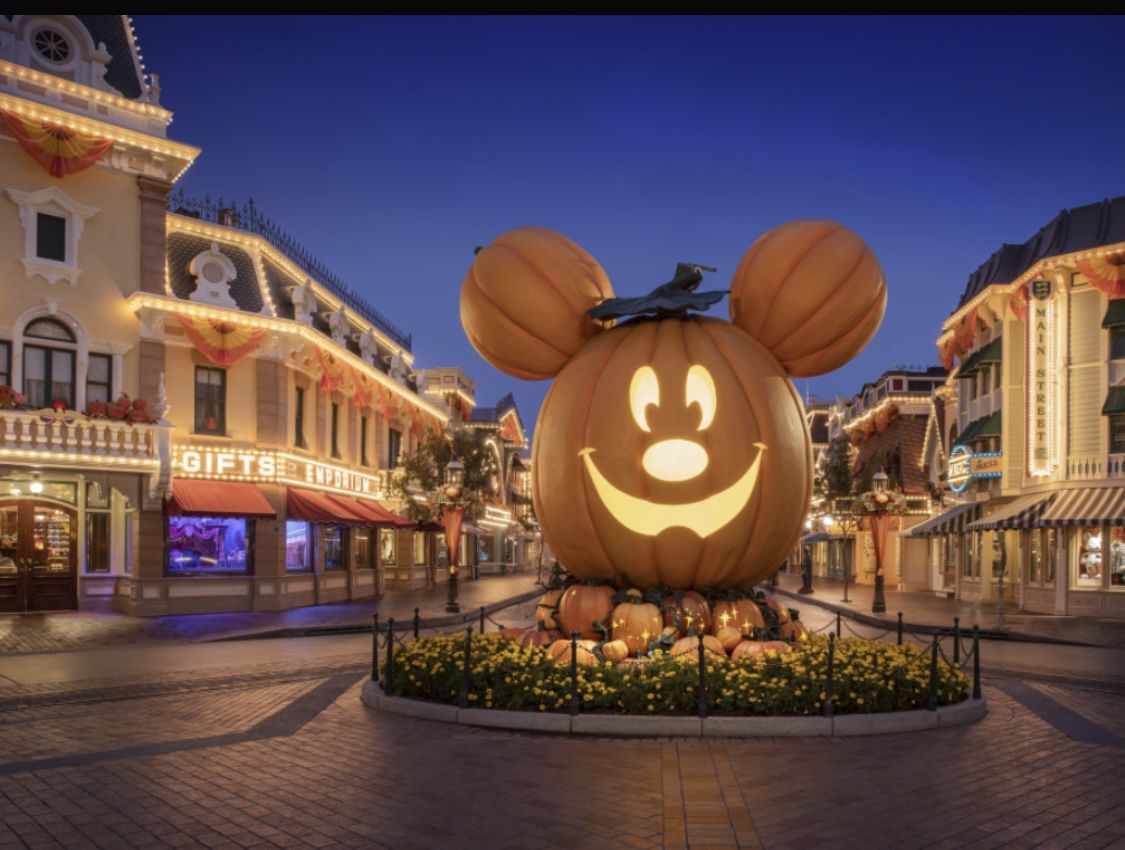 Disneyland & California Adventures Tickets 