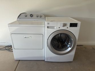 Kenmore Front-Load Washer + Whirlpool Electric Dryer Set