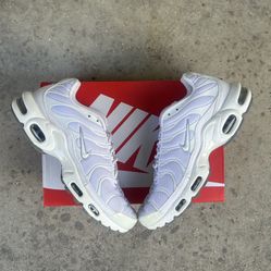 Nike VaporMax Plus “White”