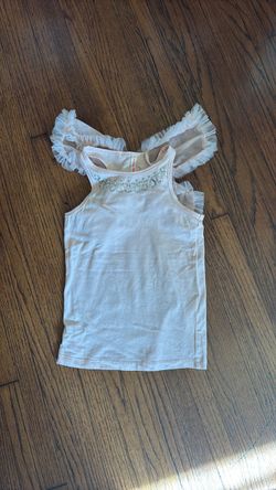 Sleeveless with angel wings on back size 6/7 (box #1)