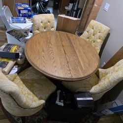 Dining Table with 6 Chairs