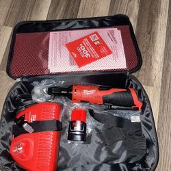 Milwaukee 3/8 Ratchet 
