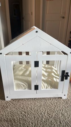 Small dog crate