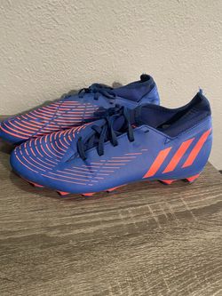 Soccer cleats