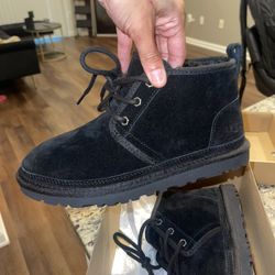 NEW! Woman’s Black Uggs Boots 