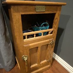 White Claw Wooden Cabinet Stand