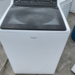 Whirlpool top Loads Washer “white” 