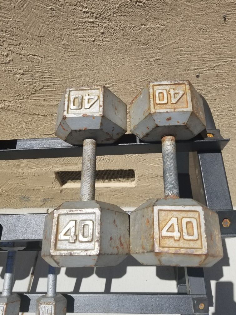 Dumbbells 40s