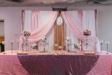 Party and event decorations